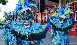 Distrito Nacional y UCADI celebran su carnaval en el Malecón de la Capital