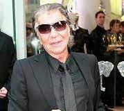 Diseñador Roberto Cavalli vuelve a ser padre a los 82 años
