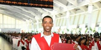 Anthony Francisco Liriano de delivery de colmado a licenciado en matemáticas, mención nivel secundario