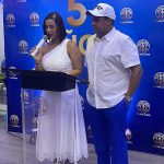 RAUL CONTRERAS Y ESPOSA