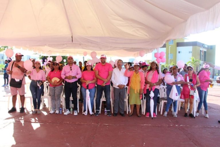 Ayuntamiento de Verón Punta Cana realiza «Caminata por la Vida» para crear conciencia sobre el cáncer