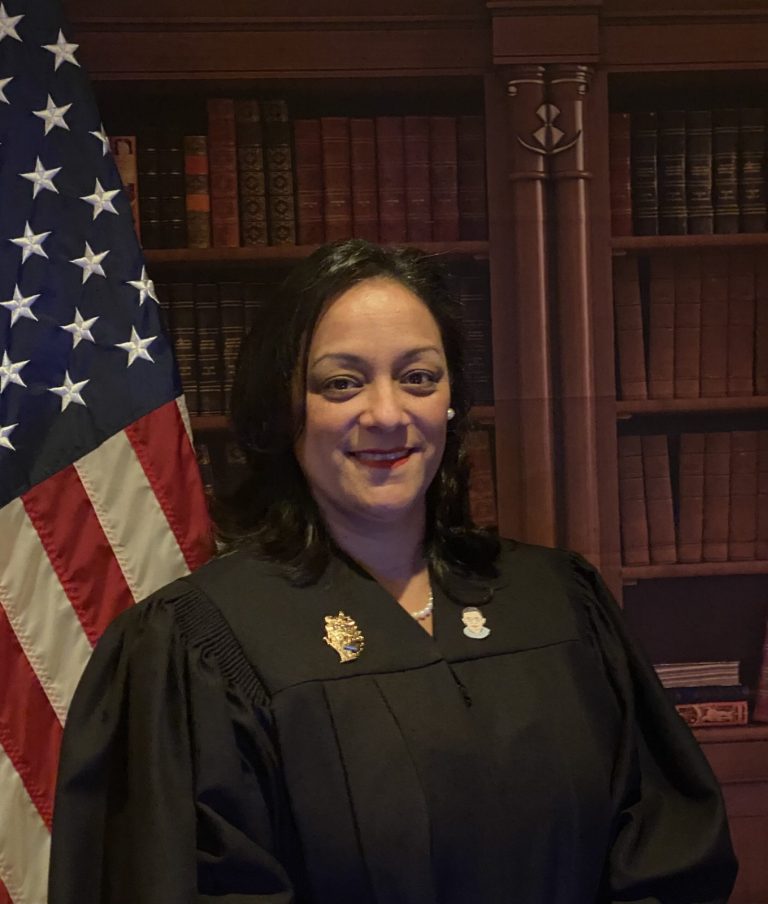Bianka Pérez | Abogada dominicana, es nombrada como jueza de Nueva York