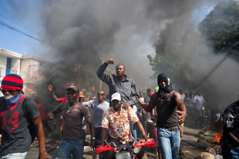 Haití | Bandas toman el control de la Penitenciaría Nacional y liberan a una cantidad indeterminadas de presos