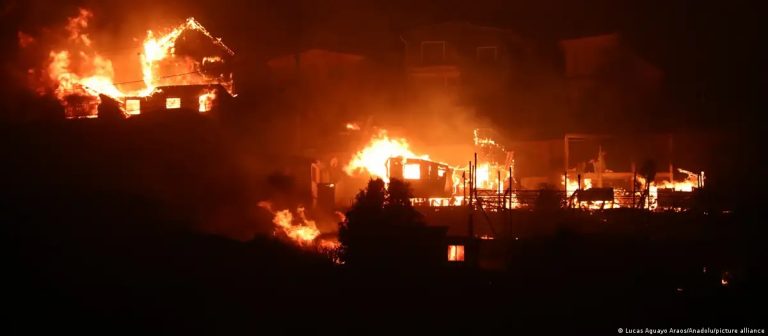 Incendios en Chile registran 372 personas desaparecidas y al menos 51 fallecidos
