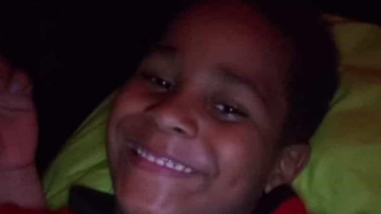 Fallece Joel de seis años quien se convierte en la cuarta víctima del incendio en el Carnaval de Salcedo
