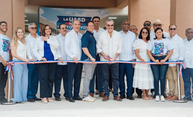 Presidente Abinader y ministro Bonilla inauguran nuevo centro regional de la UASD en Hato Mayor