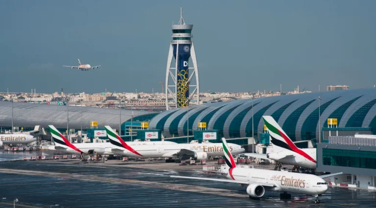 Viajar sin pasaporte | Aabu Dhabi lanza sistema biométrico total para el 2025