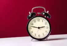 EE. UU. aprueba proyecto para eliminar el cambio de hora; ahora pasa al Senado