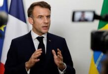 Macron califica al Consejo de Transición de Haitiano de “completos idiotas” y lo culpa de “destruir Haití”