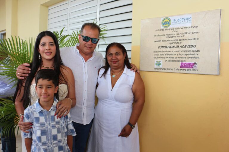 JJJ Acevedo Foundation y Fundación Mi Milagro Isanely inauguran nuevas aulas en escuela de Verón con el compromiso de seguir apoyando la educación