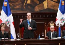 Luis Abinader como del escepticismo público