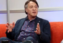 Tecnológico Ray Kurzweil predice la inmortalidad humana para 2030