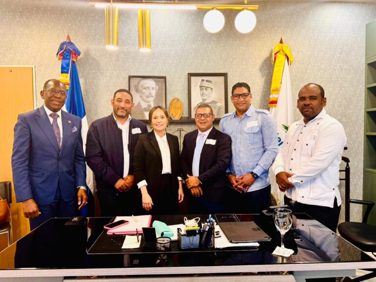 Ministerio de Turismo y Consejo de Regidores de Verón Punta Cana instalan mesa conjunta para definir obras prioritarias en el distrito