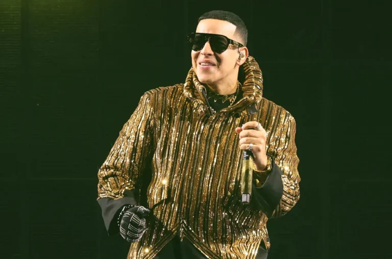 Daddy Yankee anuncia su regreso a la música con el sencillo “Sonríele”