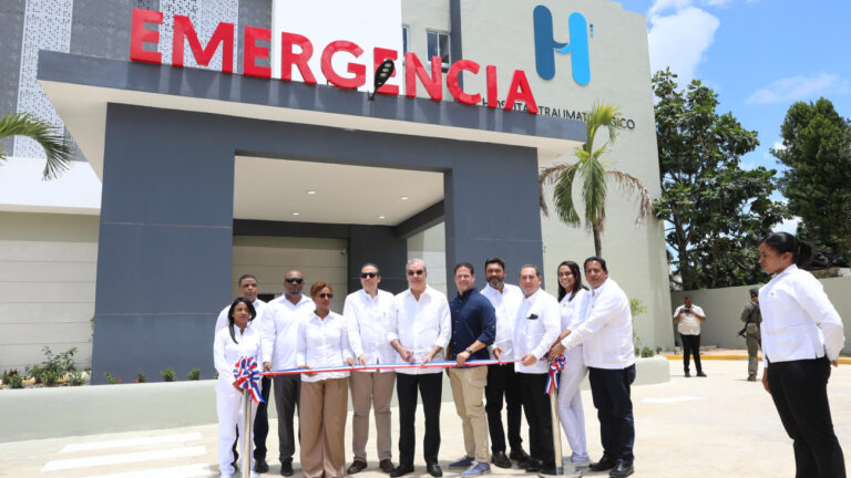 Presidente Abinader inaugura moderno Hospital Traumatológico en Higüey, el primero de su tipo en la región Este