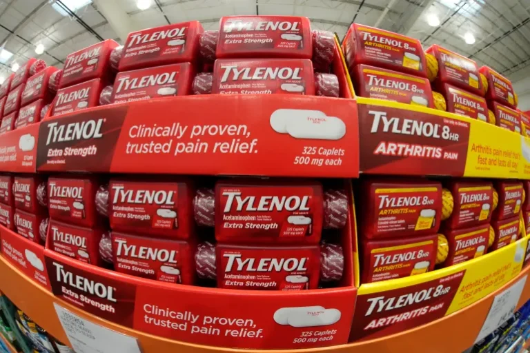 Donald Trump : “No consuman Tylenol, no se lo den a los niños”,  y lo vincula al autismo