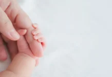 Nueva York dará beneficio único de US$1,800 por bebé y ampliará crédito tributario hasta US$1,000 por hijo