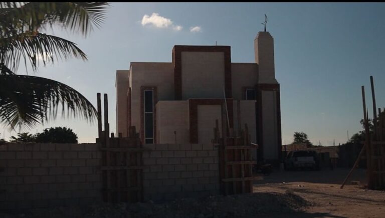 Interior y Policía autoriza manifestación frente a la mezquita Nurulislam en Punta Cana