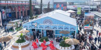 David Collado inaugura la “Casita Dominicana”, un pedacito de Quisqueya que llena de sabor y color a FITUR