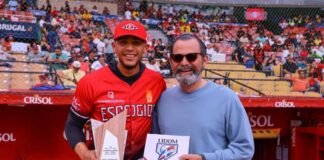 Erik González es elegido Caballero del Año de LIDOM