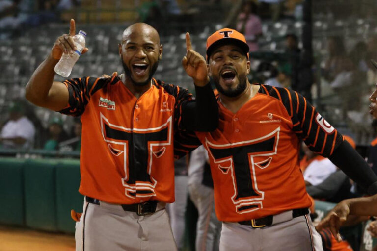 Toros del Este dejan a las Aguilas en el terreno y regresan a la serie final para enfrentarse a los Leones del Escogido