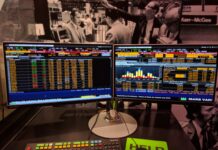 Bloomberg proyecta cuáles empresas crecerán con fuerza en 2026