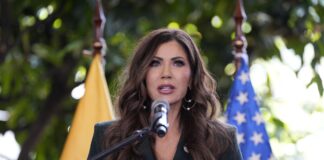 Presidente Trump destituye a Kristi Noem como secretaria de Seguridad Nacional