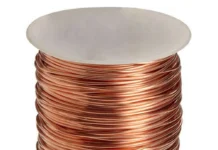 Nueva modalidad del narcotráfico: incautan rollo de alambre con líquido presumiblemente cocaína