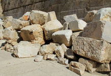 Colapso de pared deja dos muertos en Santo Domingo Oeste; investigan posible construcción ilegal