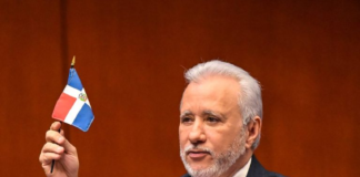 Senador Antonio Taveras Guzmán renuncia del PRM y se declara independiente