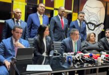 Diputados del PLD buscan interrogar al canciller por acuerdo sobre recepción de deportados desde EE.UU.