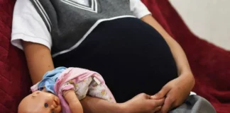 Más de 14 mil adolescentes dieron a luz en RD durante 2025, aunque embarazos en menores de 15 años continúan disminuyendo