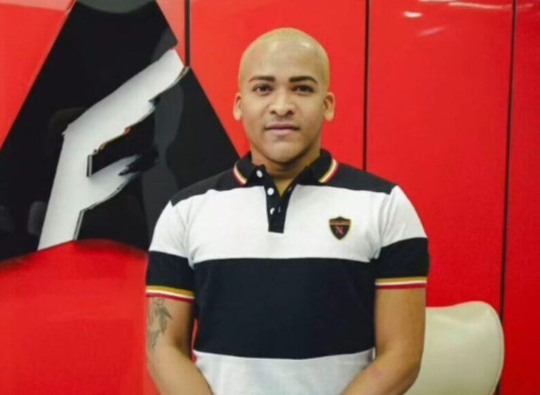 MurIó Melvin TV tras enfrentar batalla contra el cáncer de colon