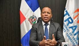 Director del Intrant aclara motoconchistas no deberán comprar dos cascos y no habrá fiscalización