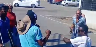 Insólita pelea en Higüey: dos hombres con discapacidades protagonizan incidente frente a la Basílica Nuestra Señora de la Altagracia