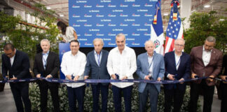 Presidente Abinader asiste a inauguración de PriceSmart en La Romana con una inversión de US$21 millones