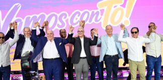 Charlie Mariotti abandona aspiraciones presidenciales y anuncia respaldo a Gonzalo Castillo