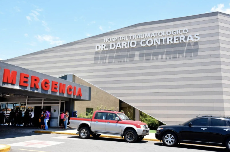 Bajo custodia policial sargento acusado de matar a su pareja en el parqueo del Hospital Darío Contreras