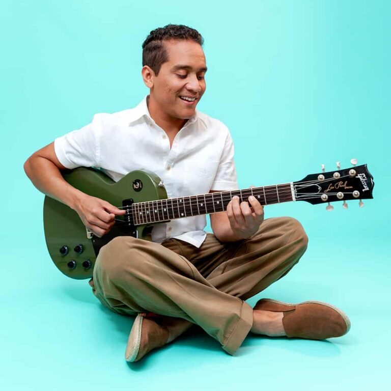 Netflix apuesta por el talento dominicano: Yasser Tejeda musicaliza película protagonizada por Jennifer López