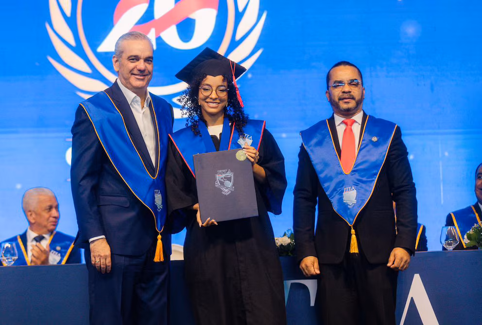 ITLA gradúa a 642 nuevos profesionales y alcanza la mayor promoción de su historia