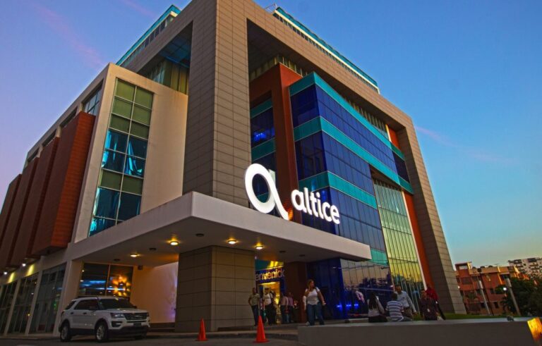 Altice reporta fallas en recargas, paqueticos y llamadas; técnicos trabajan para restablecer el servicio