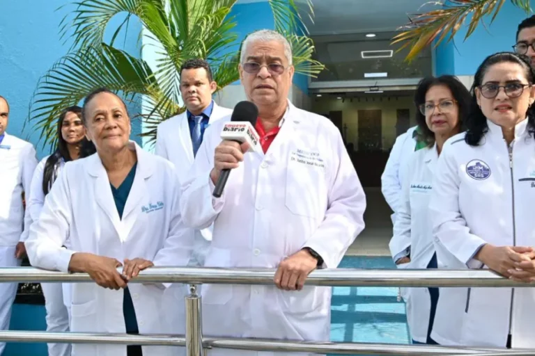 Médicos paralizan consultas y cirugías en rechazo al nuevo Código Penal