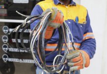 Condenan empresario a dos años de prisión suspendida por fraude eléctrico de RD$47.7 millones