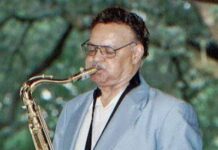 Muere Plas Johnson, el saxofonista que inmortalizó el tema de «La Pantera Rosa»