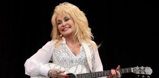 Muere Dolly Parton a los 80 años, leyenda mundial de la música country