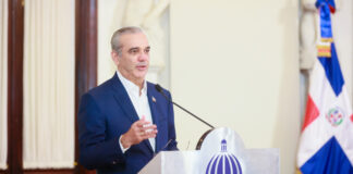 Presidente Abinader lanza Eficompras, la primera tienda virtual del Estado para agilizar las compras públicas
