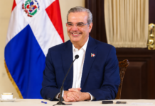 Abinader felicita a Joheirry Mola y Marileidy Paulino por poner en alto a República Dominicana