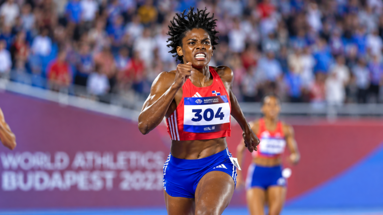 Marileidy Paulino reafirma que es la campeona del mundo en los 400 metros tras conquistar el World Athletics Ultimate Championship en Budapest