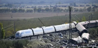 Tragedia ferroviaria en España deja al menos 68 muertos y decenas de heridos tras choque de trenes de alta velocidad