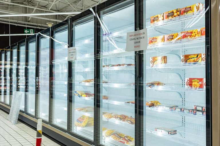 Ciberataque afecta a unos 400 supermercados en Francia y provoca pérdidas millonarias en alimentos